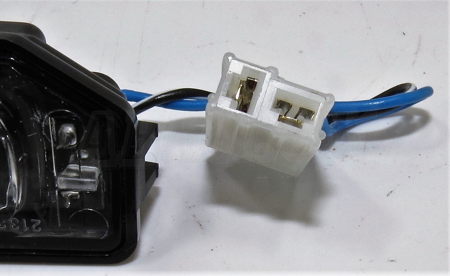 Mercedes-Benz E Class W213 Genuine Left Side Underneath Wing Mirror Puddle Light - Image 3