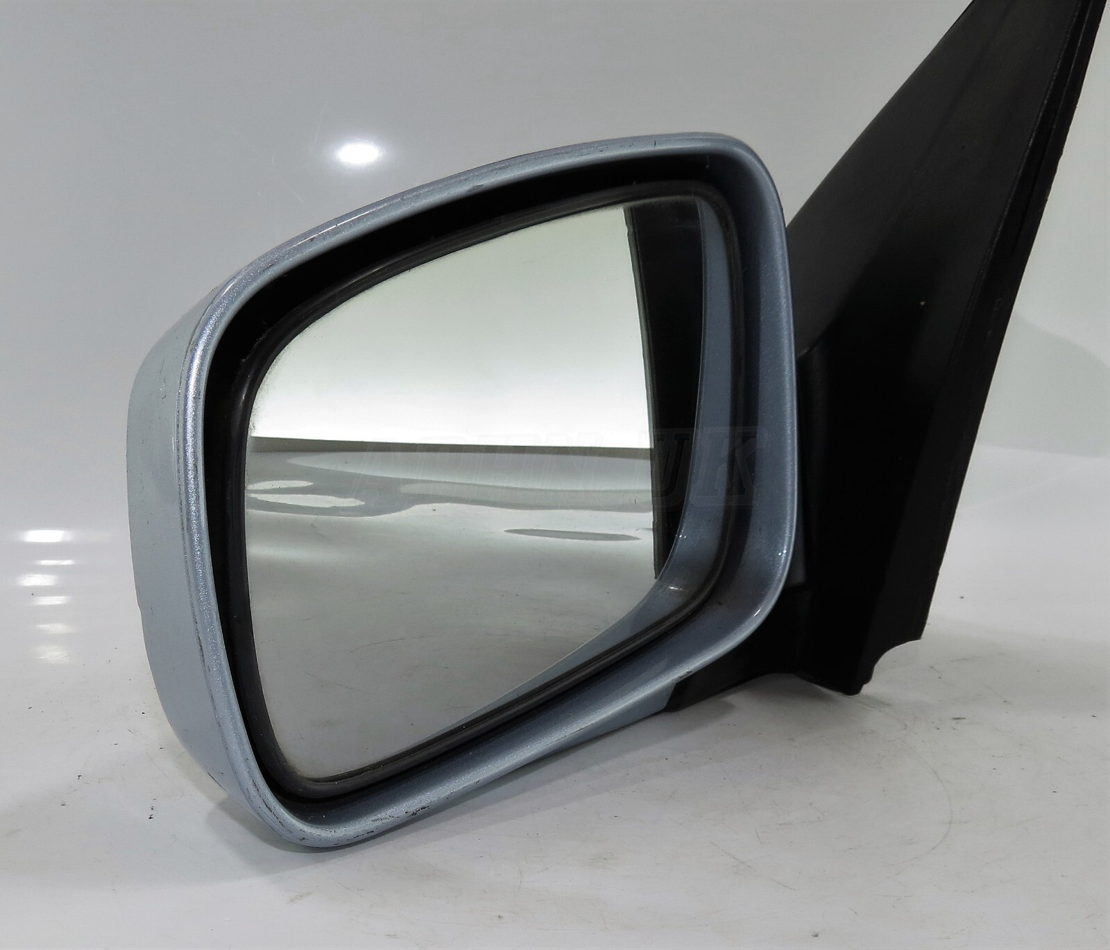 Kia Sorento BL MK1 (02 - 09) Left Side (Faulty-Folding) Door Mirror Ice-Blue L1 - Image 4