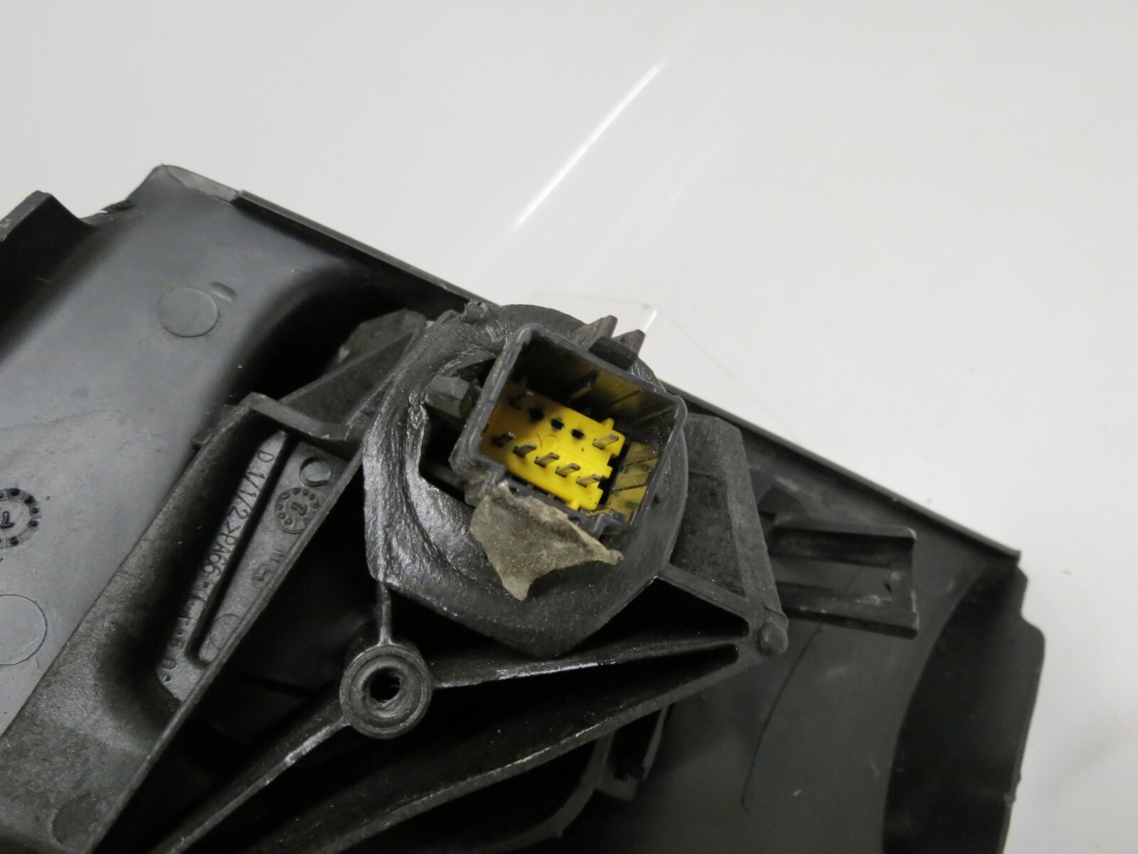 Renault Megane MK2 (02-09) Right Side Electric Heated Door Mirror Very Dark Blue - Image 8