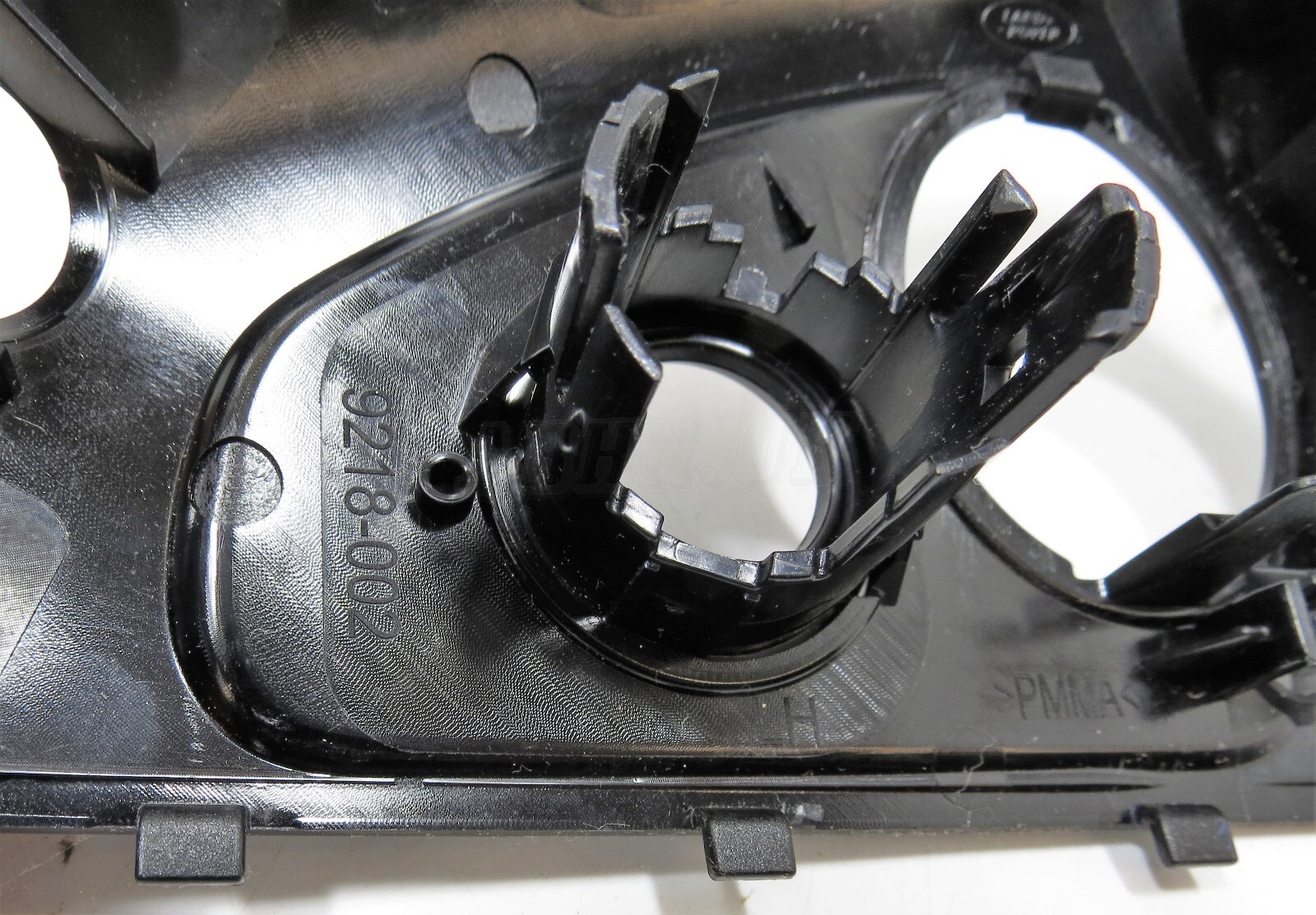 Evoque L551 L550 Left Side LH Underneath Cover Wade Camera Puddle Light 9218-002 - Image 5