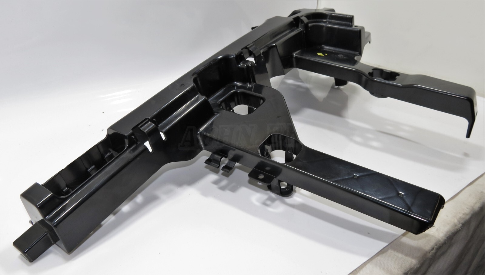 9450586 Mini Hatch F55 LCi2 Genuine New Rear Right Side Lateral Support Bumper - Image 4