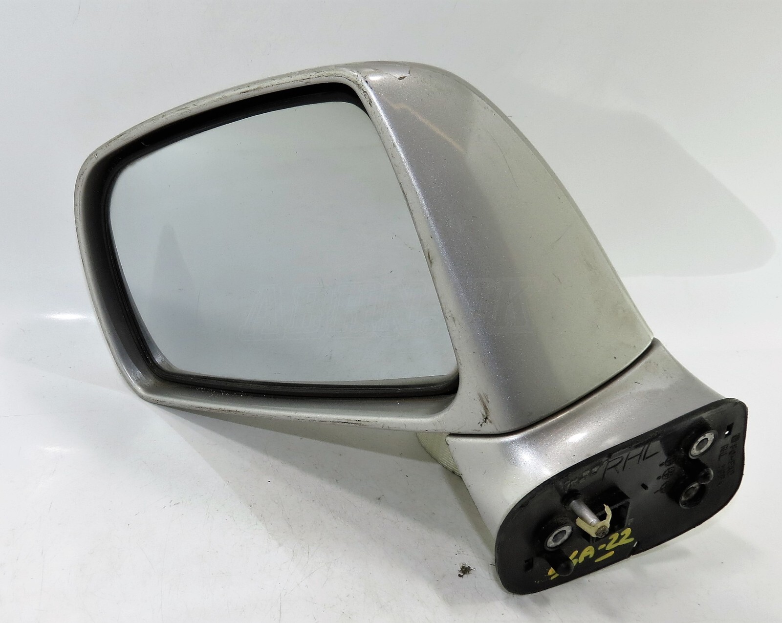 Hyundai Trajet FO (00 - 08) Left Side Electric Door Mirror Metallic Silver 3-Pin - Image 2