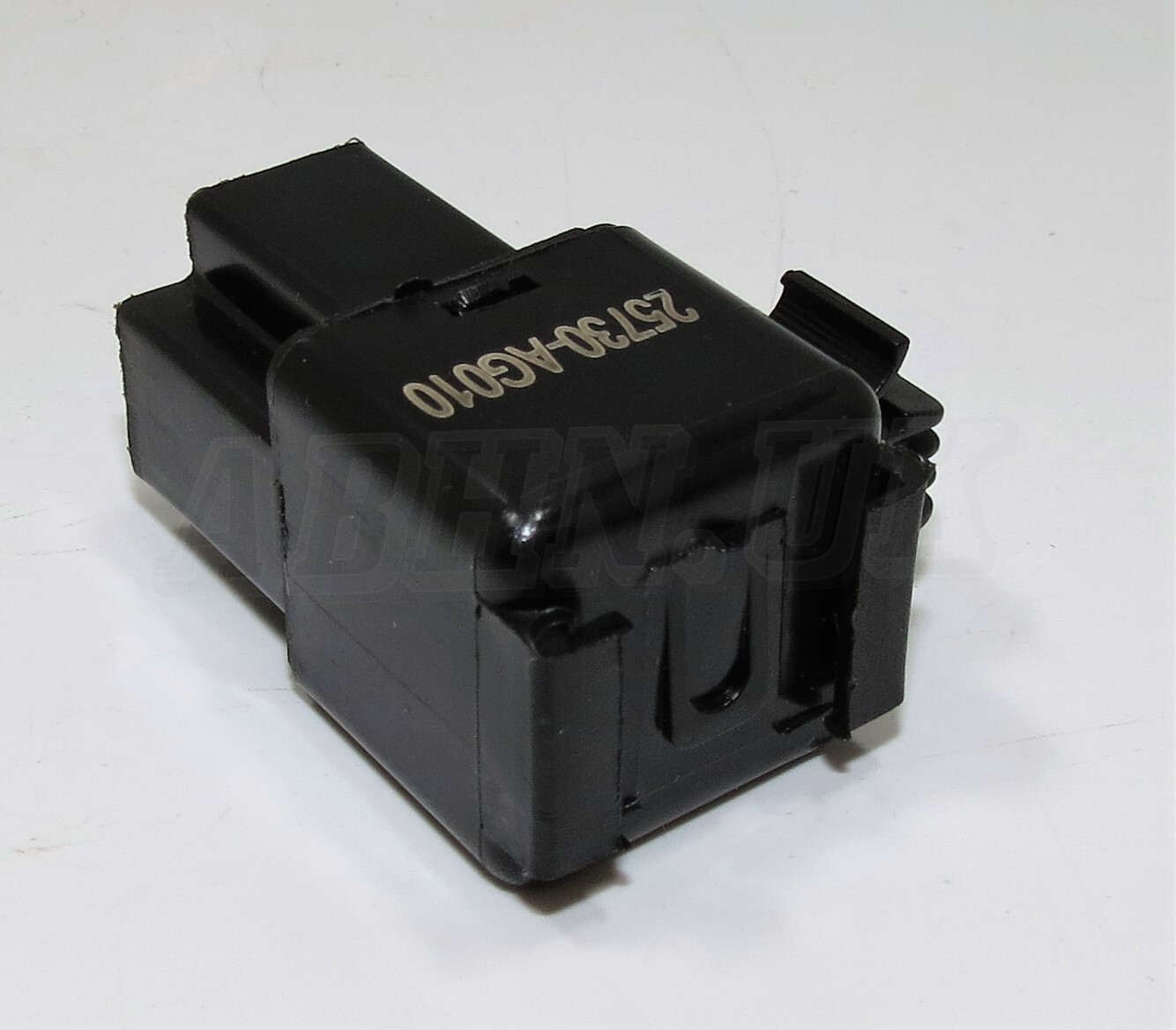 25730-AG010 Fits Nissan Almera Micra (95-07) New 3-Pin Turn Signal Flasher Relay - Image 4