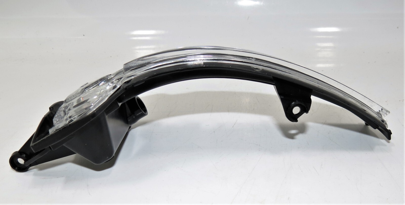 New Mercedes A Class W177 Left Side Turn Signal LED Indicator Light A0999061820 - Image 8