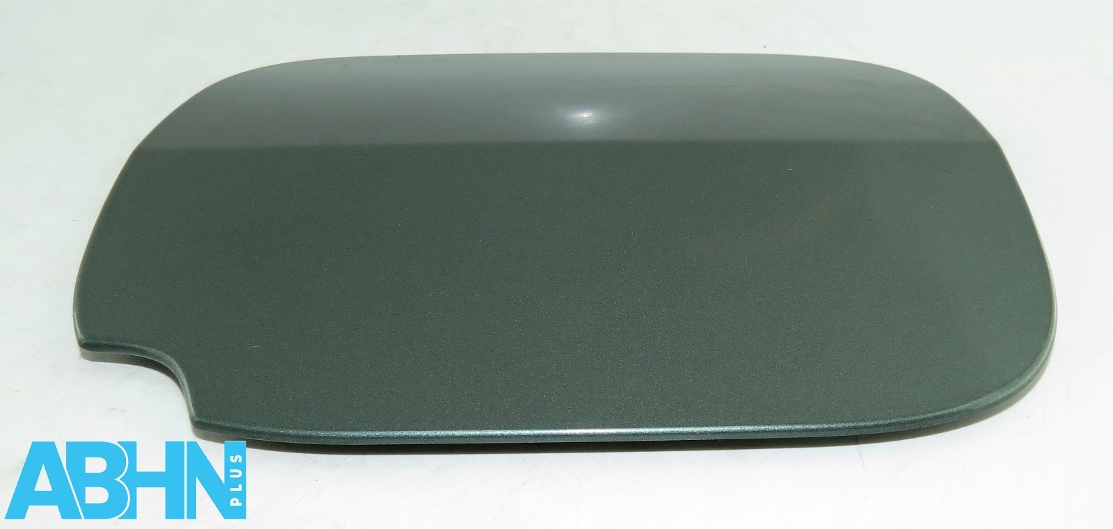 Renault Clio III MK3 05-13 Fuel Cover Flap Cover 8200290088 Metallic Light Green - Image 4