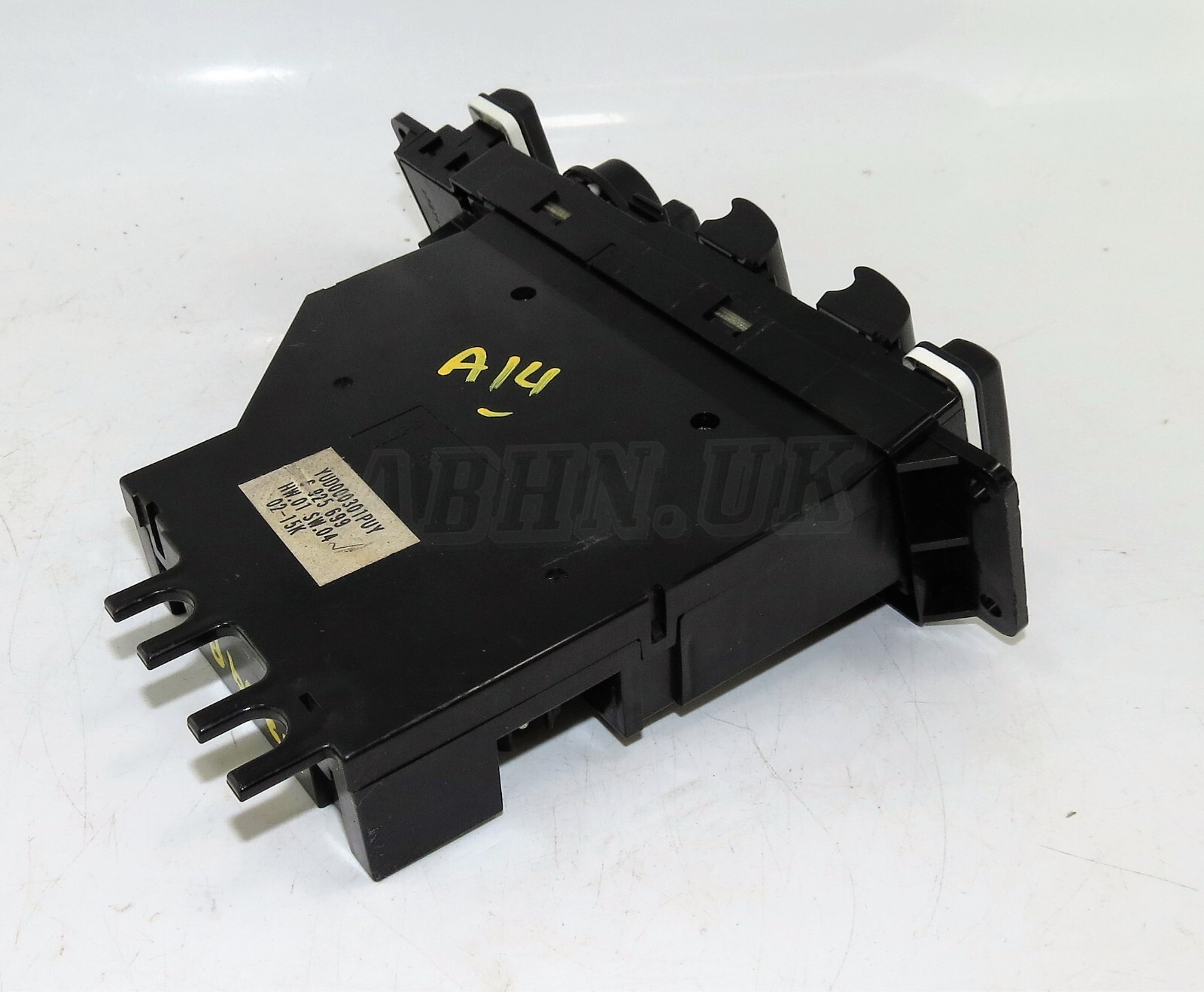 YUD000301PUY Range Rover L322 Genuine Right Side Electric Window Switch Lifter - Image 7