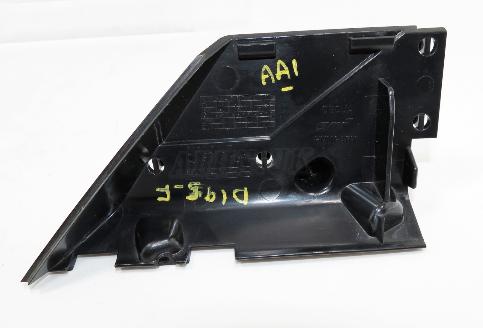 L R Discovery V MK5 Left Side SMR Door Wing Mirror Housing Corner Retaining Clip - Image 4