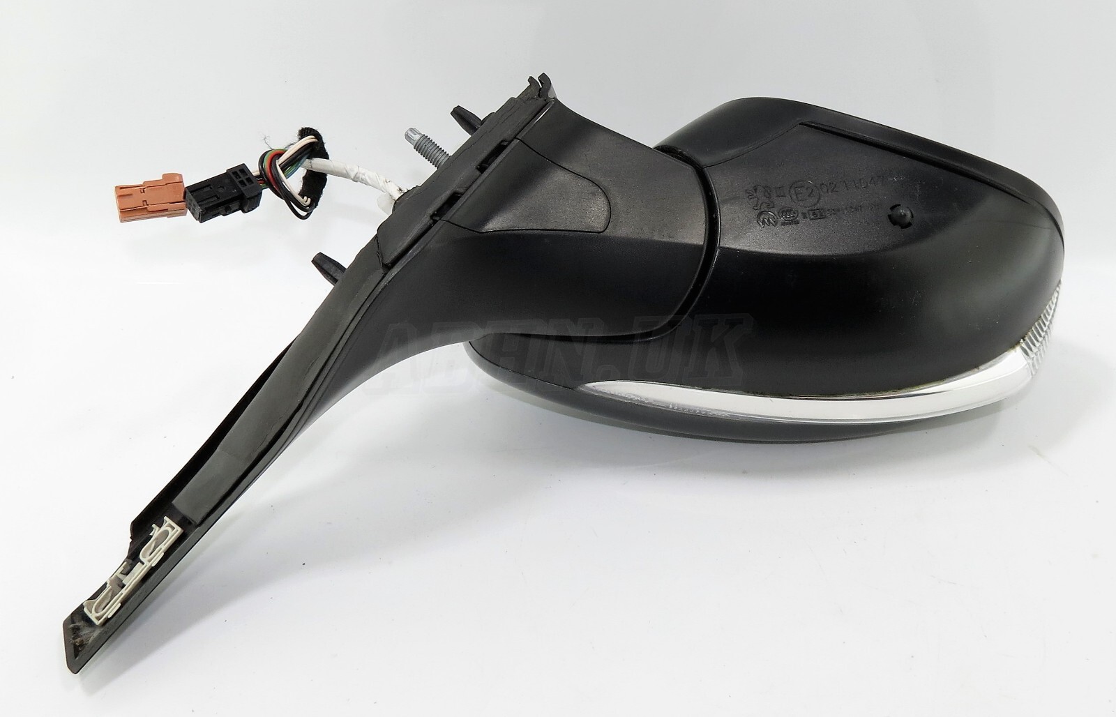 Peugeot 208 MK1 (12-18) Right Side Manual Folding Door Mirror Grey Shark 9-Wires - Image 9