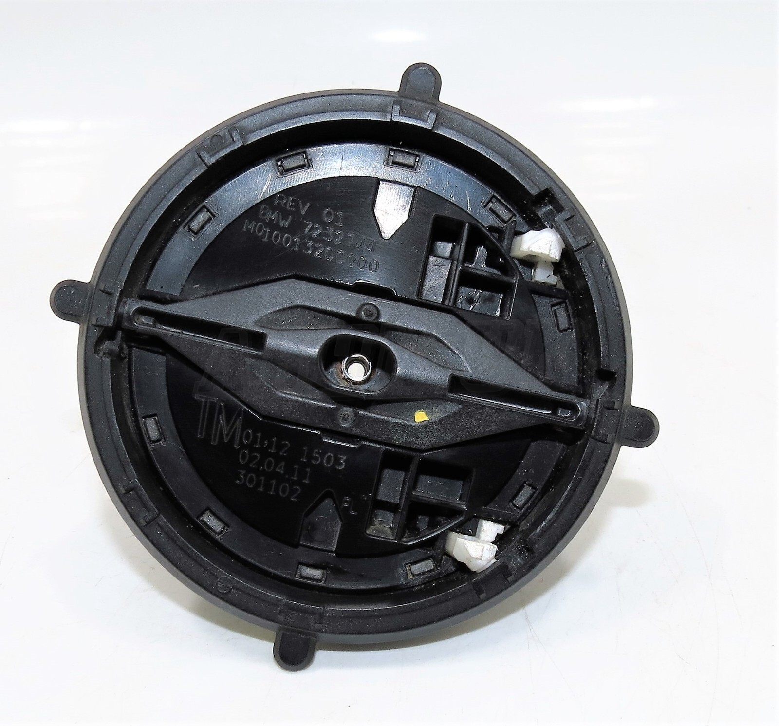 BMW 3 Series E90 E91 E92 E93 LCI 09-13 Right 3-Pin Door Mirror Motor Actuator TM - Image 5