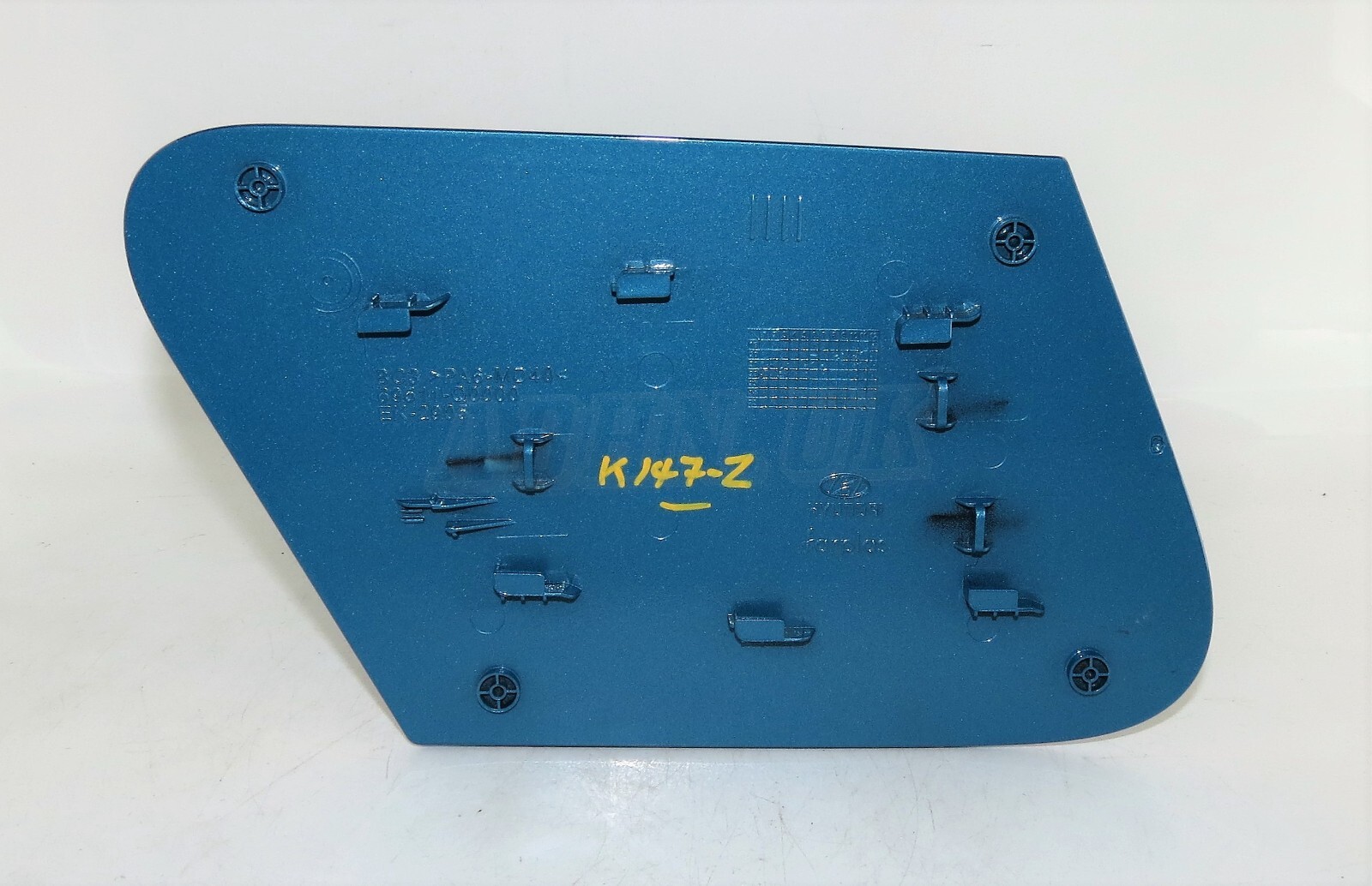 Hyundai i20 BC3 BI3 /2020-2023 Fuel Filler Flap Cover 69511-Q0000 Met Light Blue - Image 2