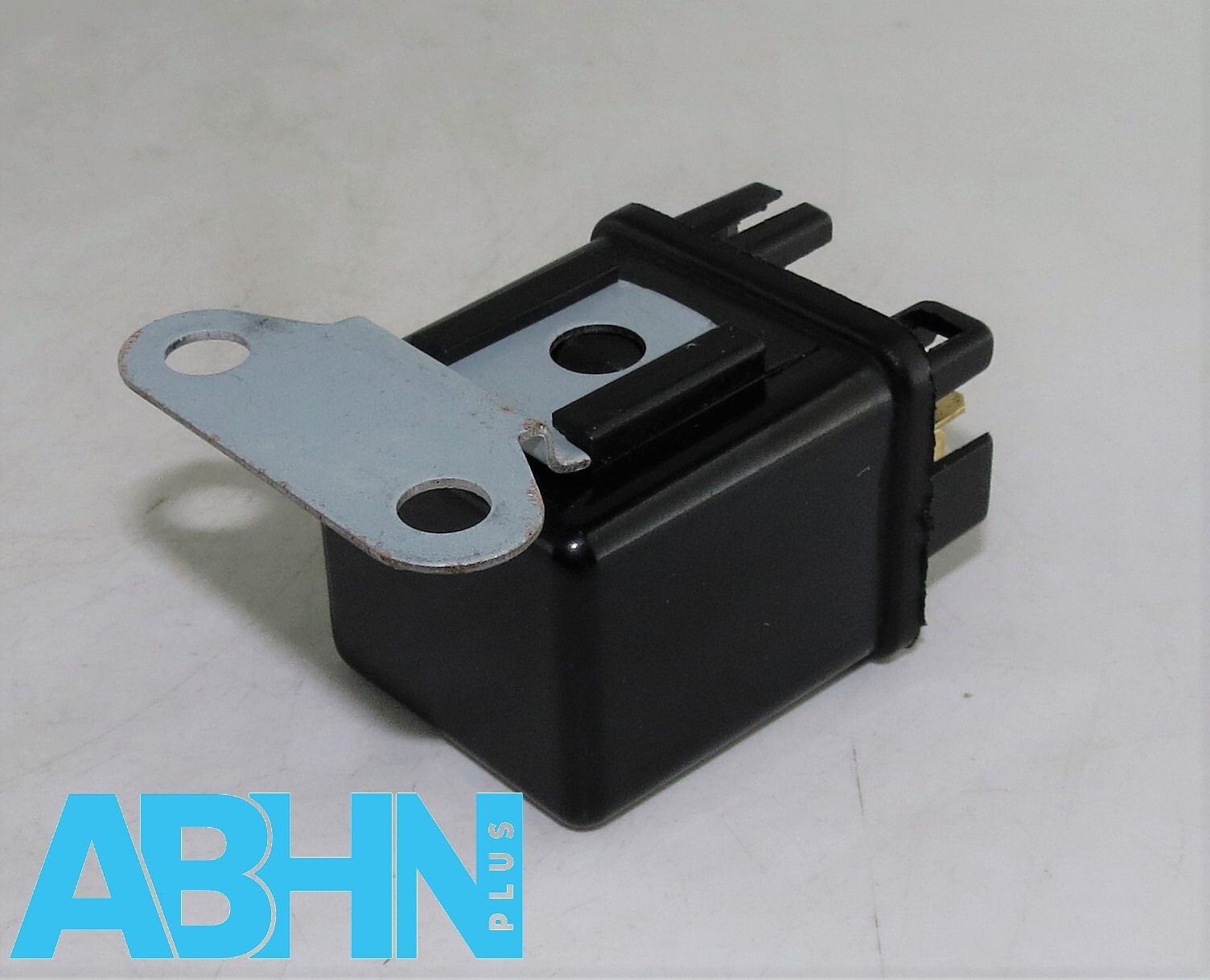 Fits Nissan Suzuki Ford 4 Pin Pre Heat Glow Plug Relay AA70A-18-651/ MR82B-621 - Image 7