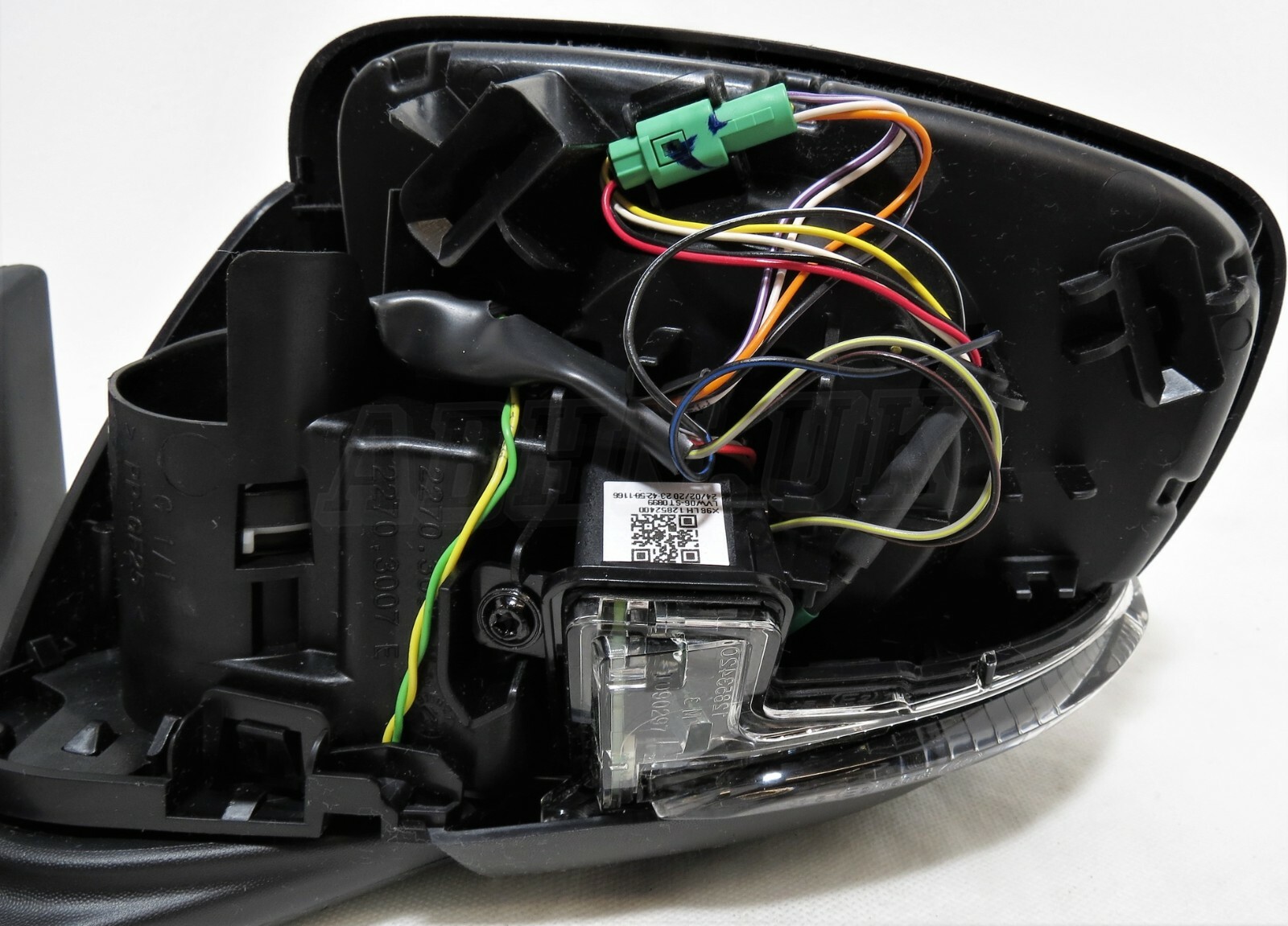 Fits Nissan Leaf MK2 /17-23 Left Side Power Folding Door Mirror Camera 14-Wires - Image 4