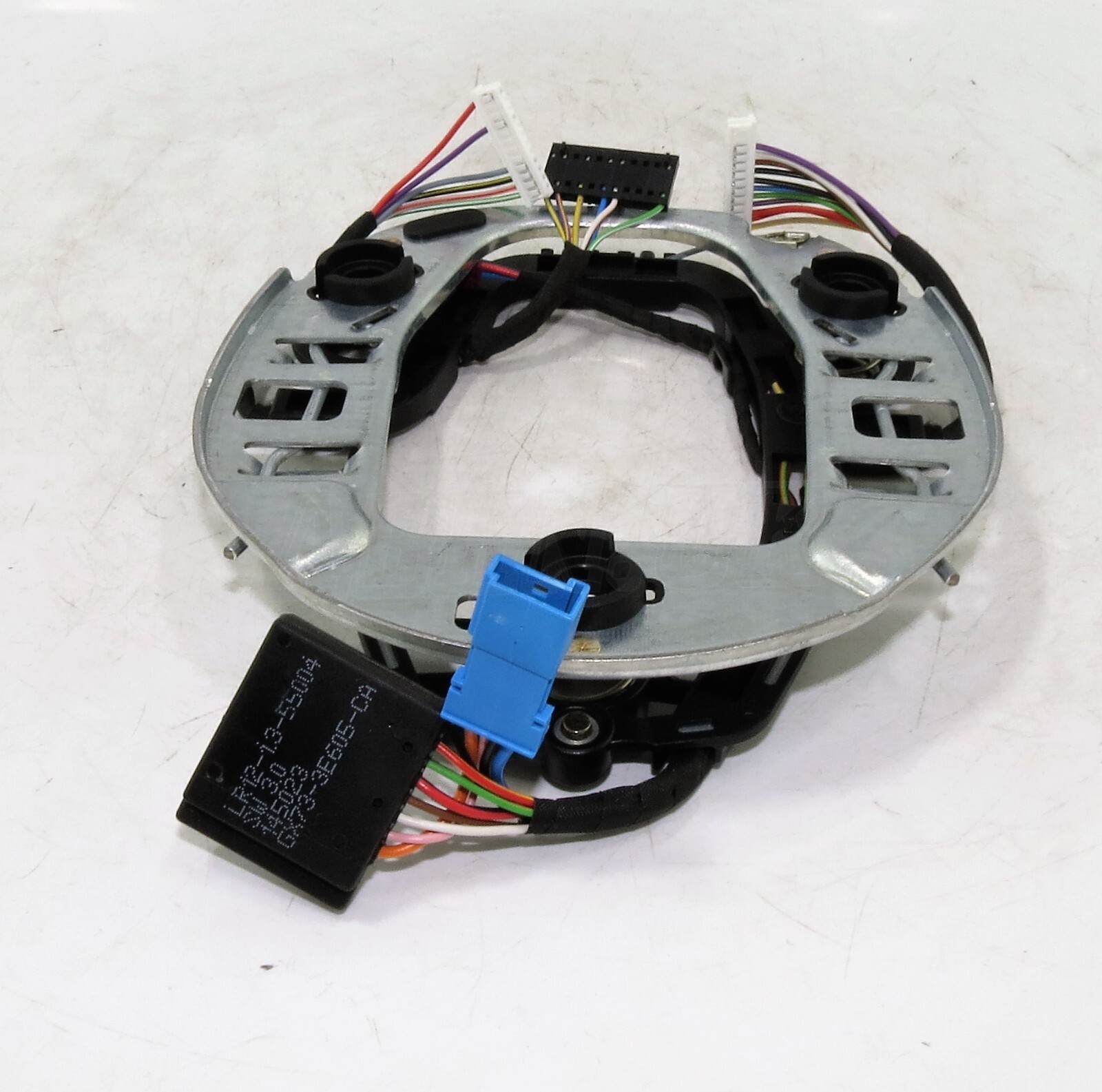 T2R12337 Jaguar XF X260 XE X760 F-Pace Genuine New Steering Wheel Wiring Harness - Image 9