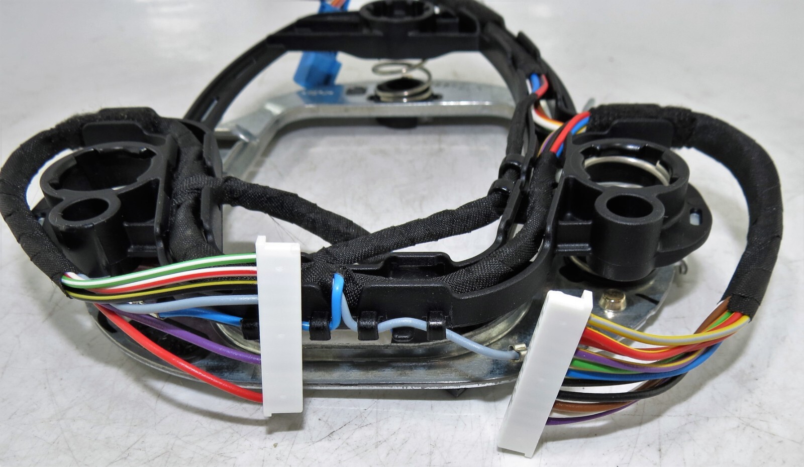 T2R12337 Jaguar XF X260 XE X760 F-Pace Genuine New Steering Wheel Wiring Harness - Image 11