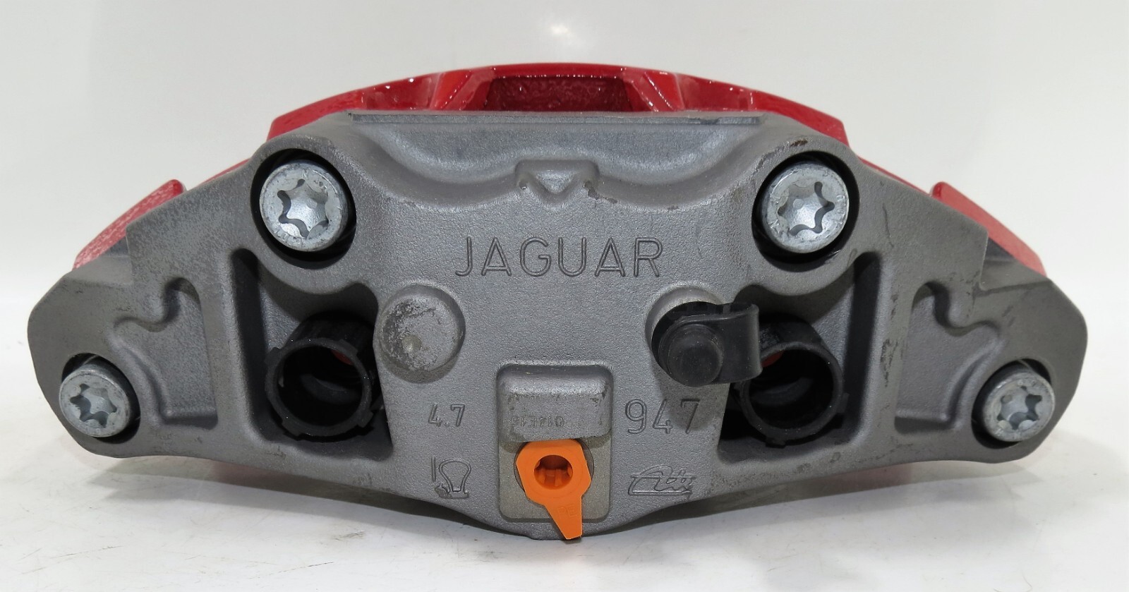 T2R7240 Jaguar F-Type XF Genuine New Front Left Brake Calliper Housing RED - Image 15
