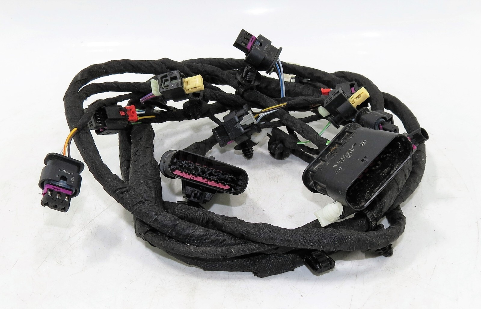 5A1DF68 BMW 4 Series G22 G23 Genuine Front Bumper Complete Wiring Harness - Image 2