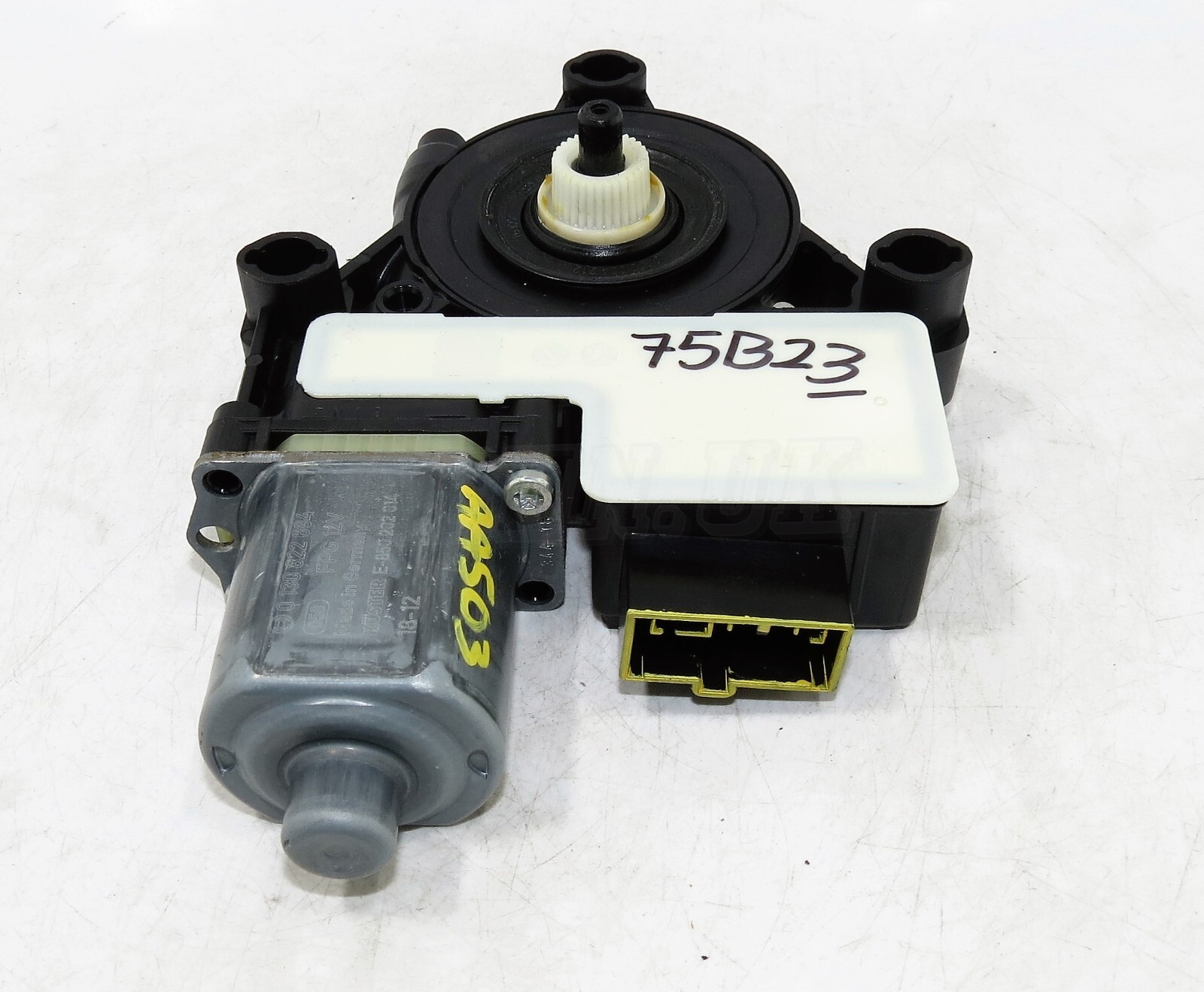 5Q0959812D Audi A1 MK2 GBA 18-23 Genuine Rear Right Door Window Regulator Motor - Image 10