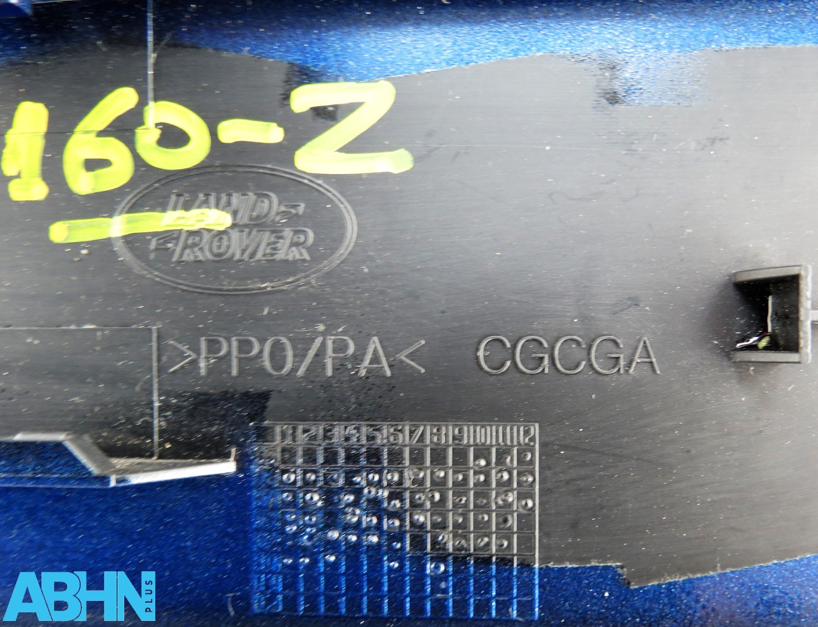 LR Freelander 2 L359 (06- 14) SUV Fuel Flap Cover 6H52-405A26-AB Metallic Blue - Image 8