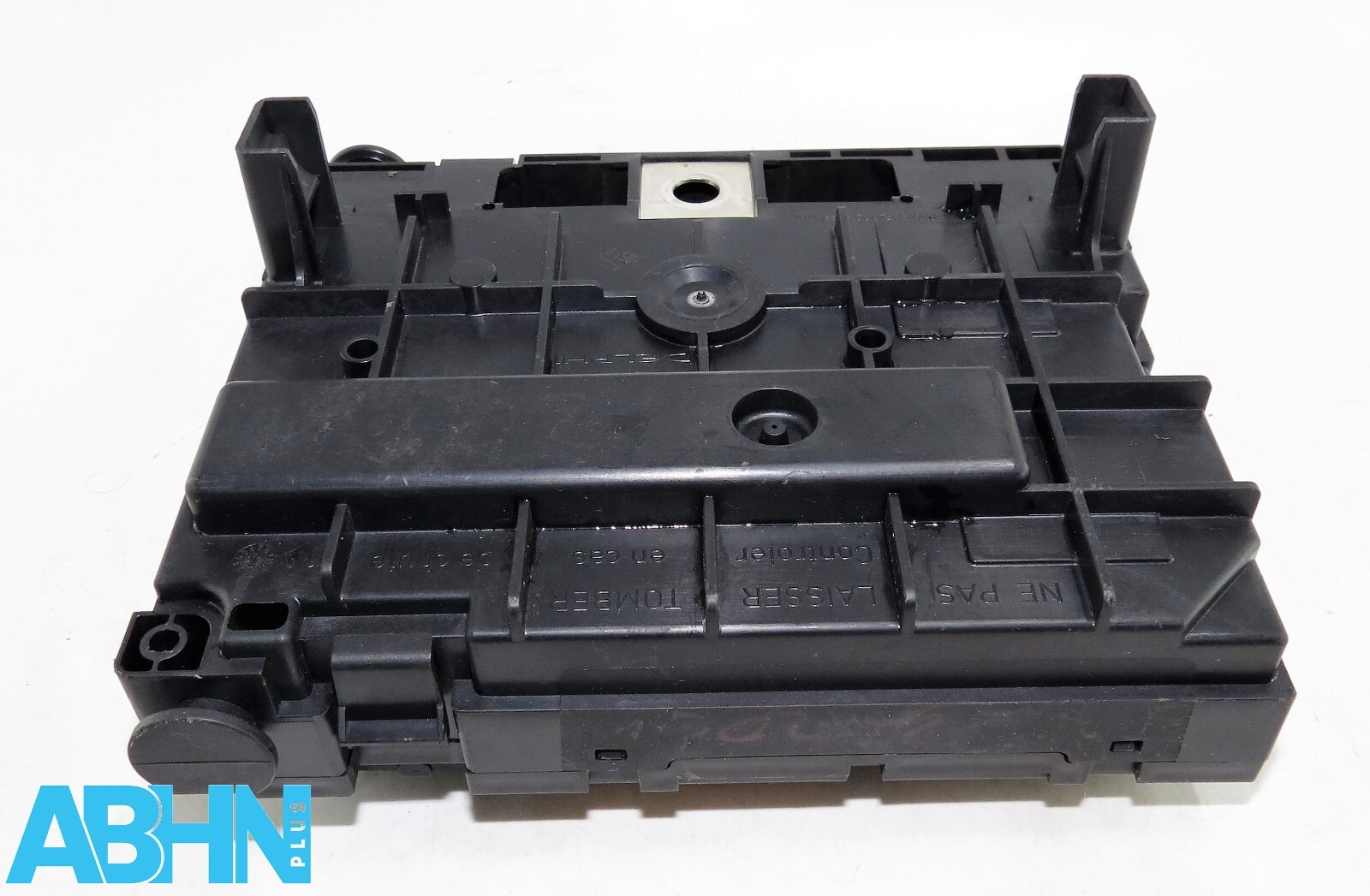 Citroen Peugeot BSM-L11-00 HW:01H SW: 6E Fuse & Relay Box 9664055780 Delphi - Image 4