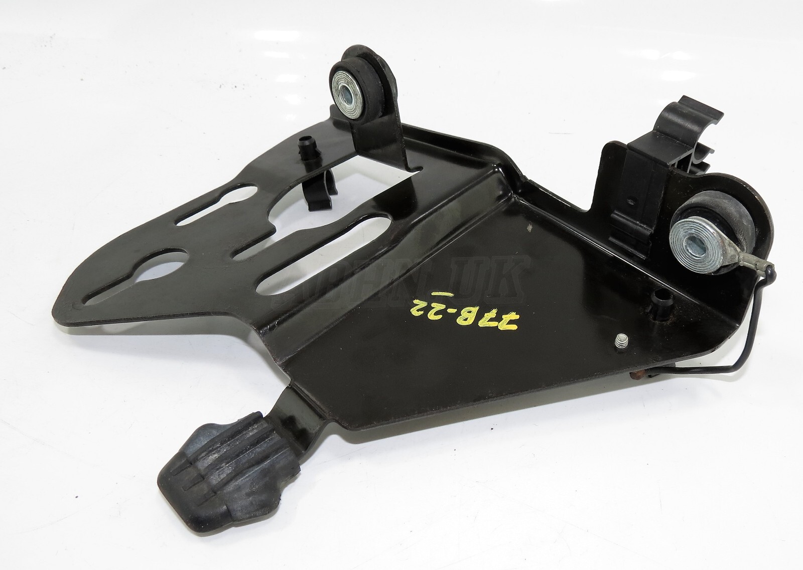 Genuine Range Rover Sport L494 3.0 Diesel Fuel Filter Bracket only DPLA9B262BA - Image 11