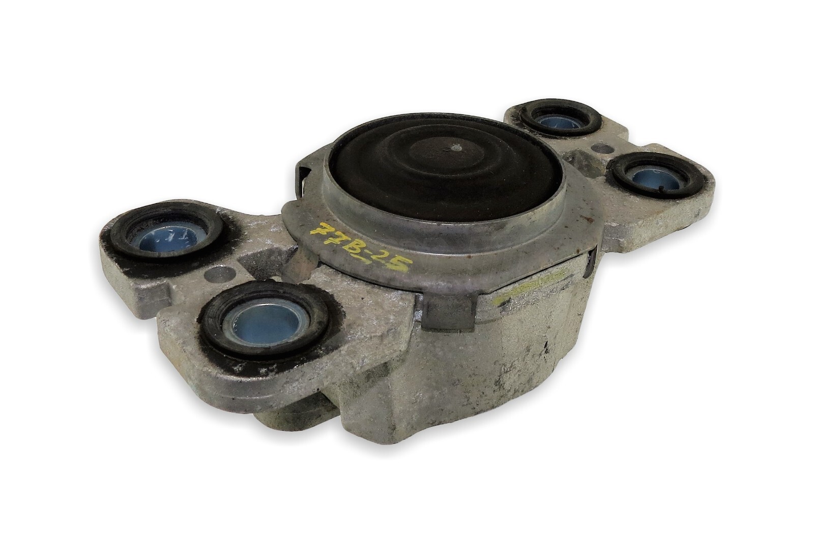 Genuine Range Rover Evoque L538 Left Side Engine Mounting Bracket BJ32-7M121-AD