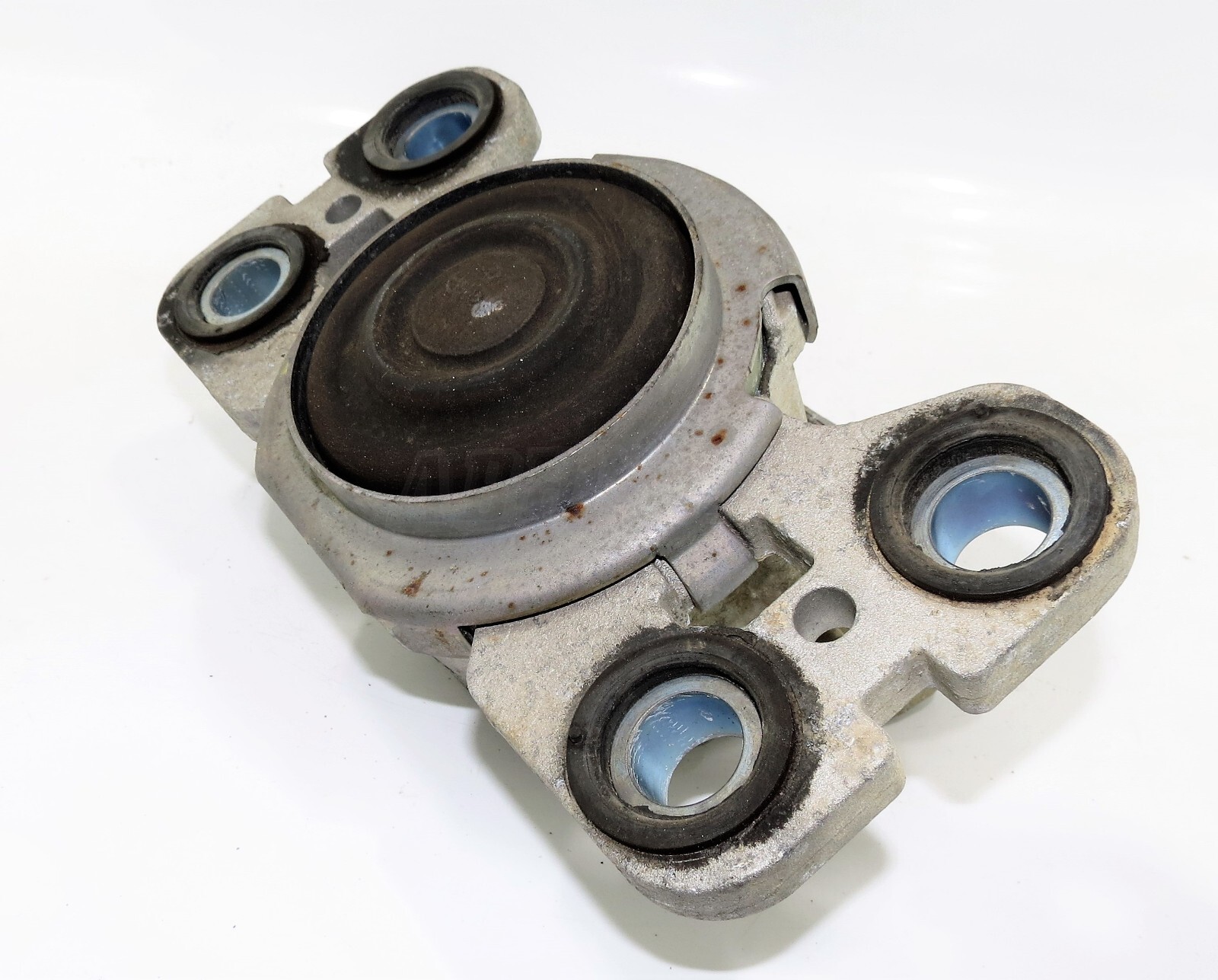 Genuine Range Rover Evoque L538 Left Side Engine Mounting Bracket BJ32-7M121-AD - Image 7