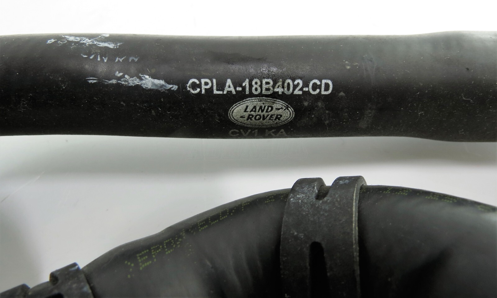 Land Rover Jaguar (12 - 23) 3.0 Diesel Water Coolant Hose Pipe CPLA-18B402-CD - Image 9
