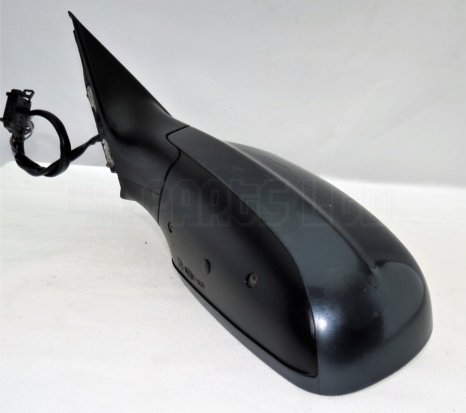 VW Passat B5 (1996-2003) Left Side Electric Heated Door Mirror in Metallic Grey - Image 6