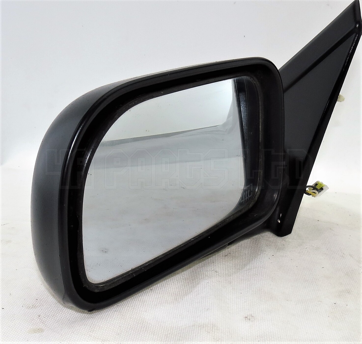 Mitsubishi Space Runner Wagon (1991-1999) Left Side Electric Heated Door Mirror - Image 4