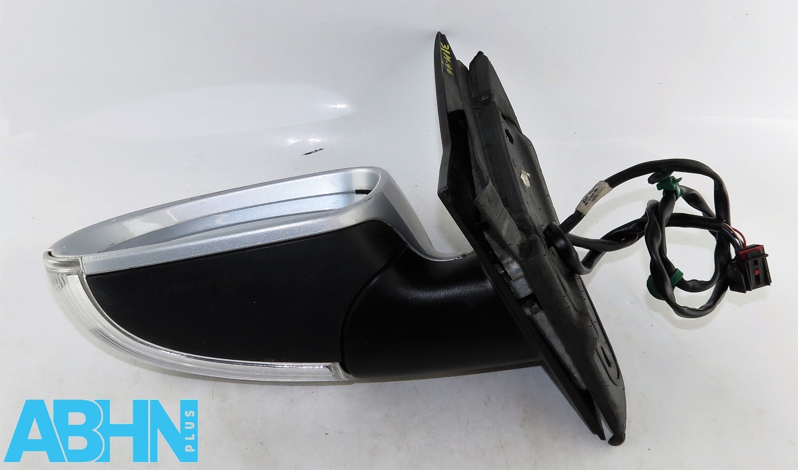 VW Golf 5 MK5 (05-09) Left Side Electric Heated Door Mirror 1K2857501 Met Silver - Image 9