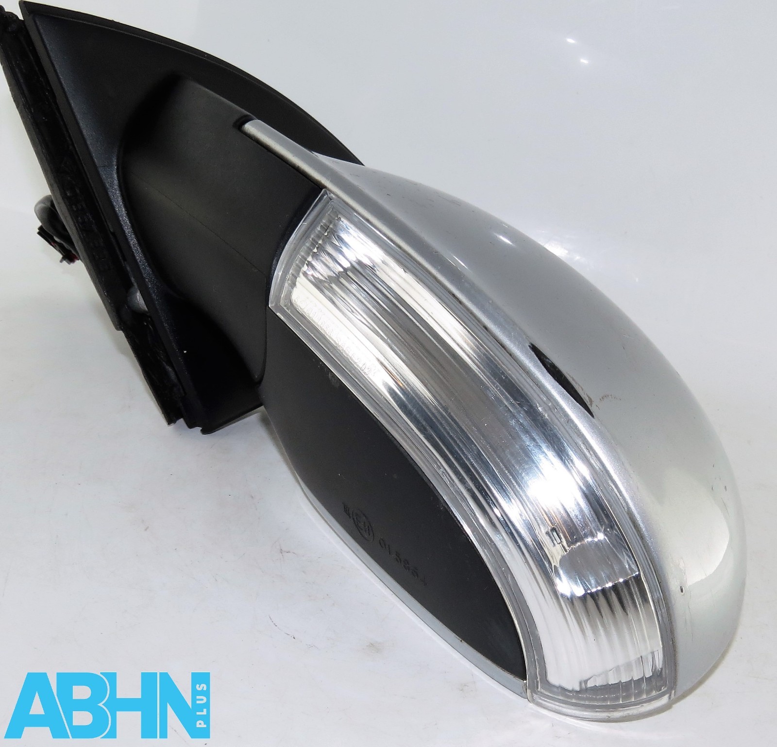 VW Golf 5 MK5 (05-09) Left Side Electric Heated Door Mirror 1K2857501 Met Silver - Image 10