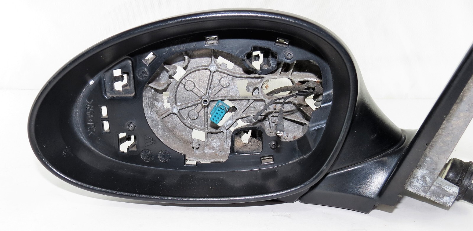 BMW 1 Series E87 (2003-2008) 5-Door Left Side Electric Door Mirror Housing 5-Pin - Image 4