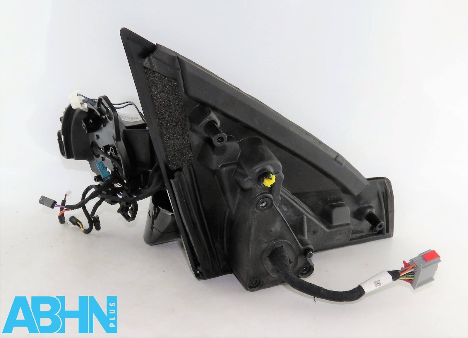 Discovery Sport L550 LHD /15-25 Power Fold Left Door Mirror Housing GEB 18-Wires - Image 2