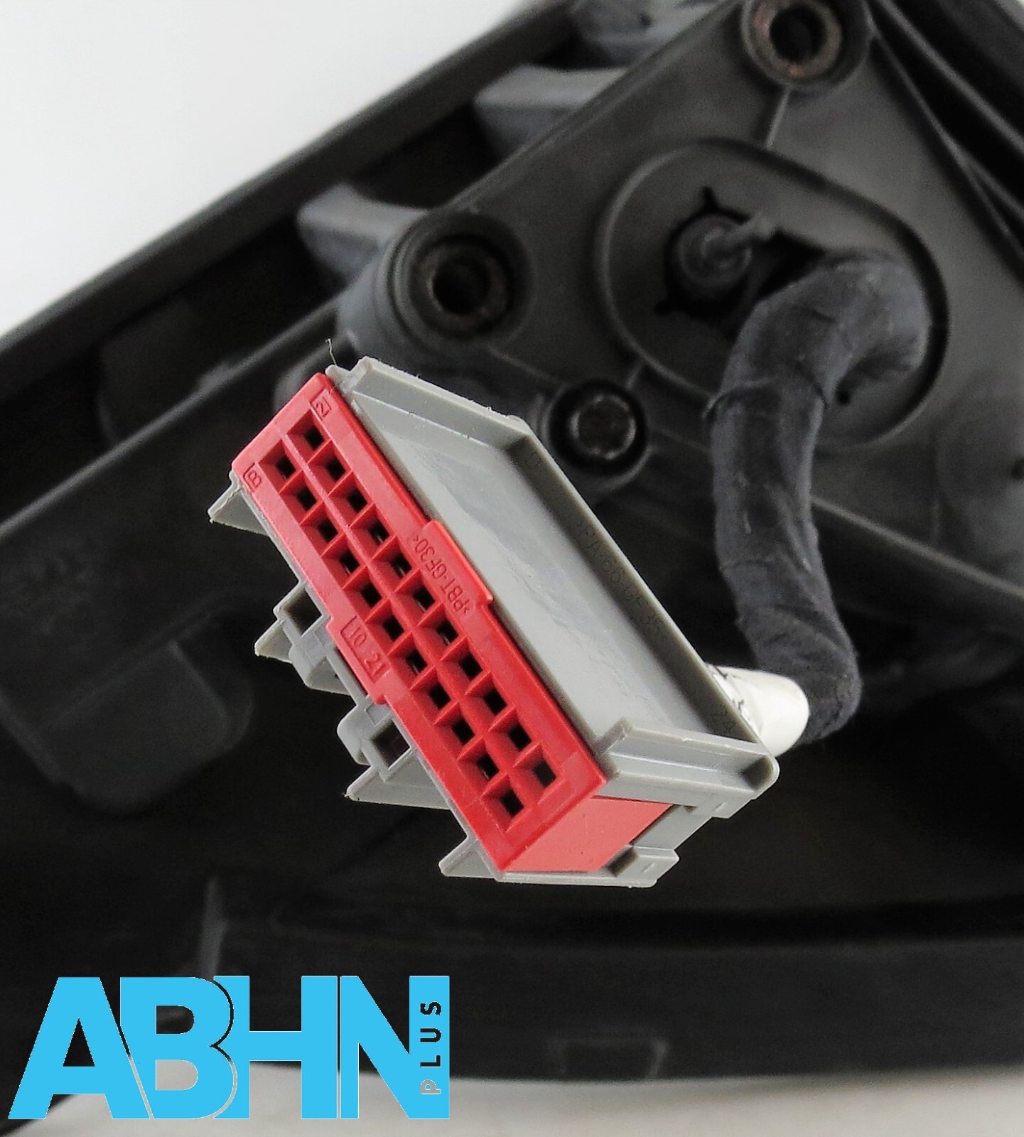 Discovery Sport L550 LHD /15-25 Power Fold Left Door Mirror Housing GEB 18-Wires - Image 8