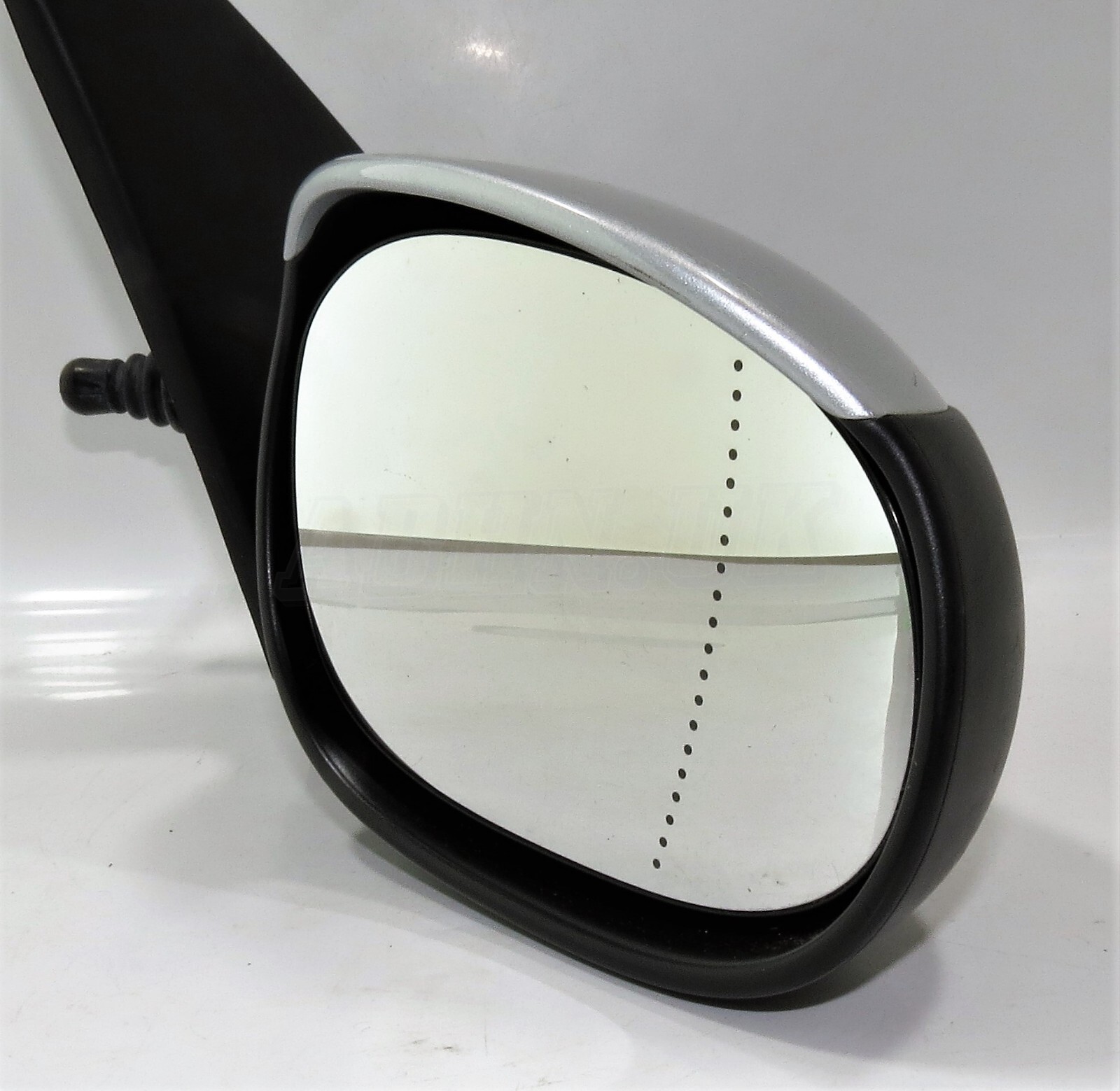 Peugeot 206 (02-09) Right Side Manual + Heated Door Mirror Met Silver 96480973XT - Image 4