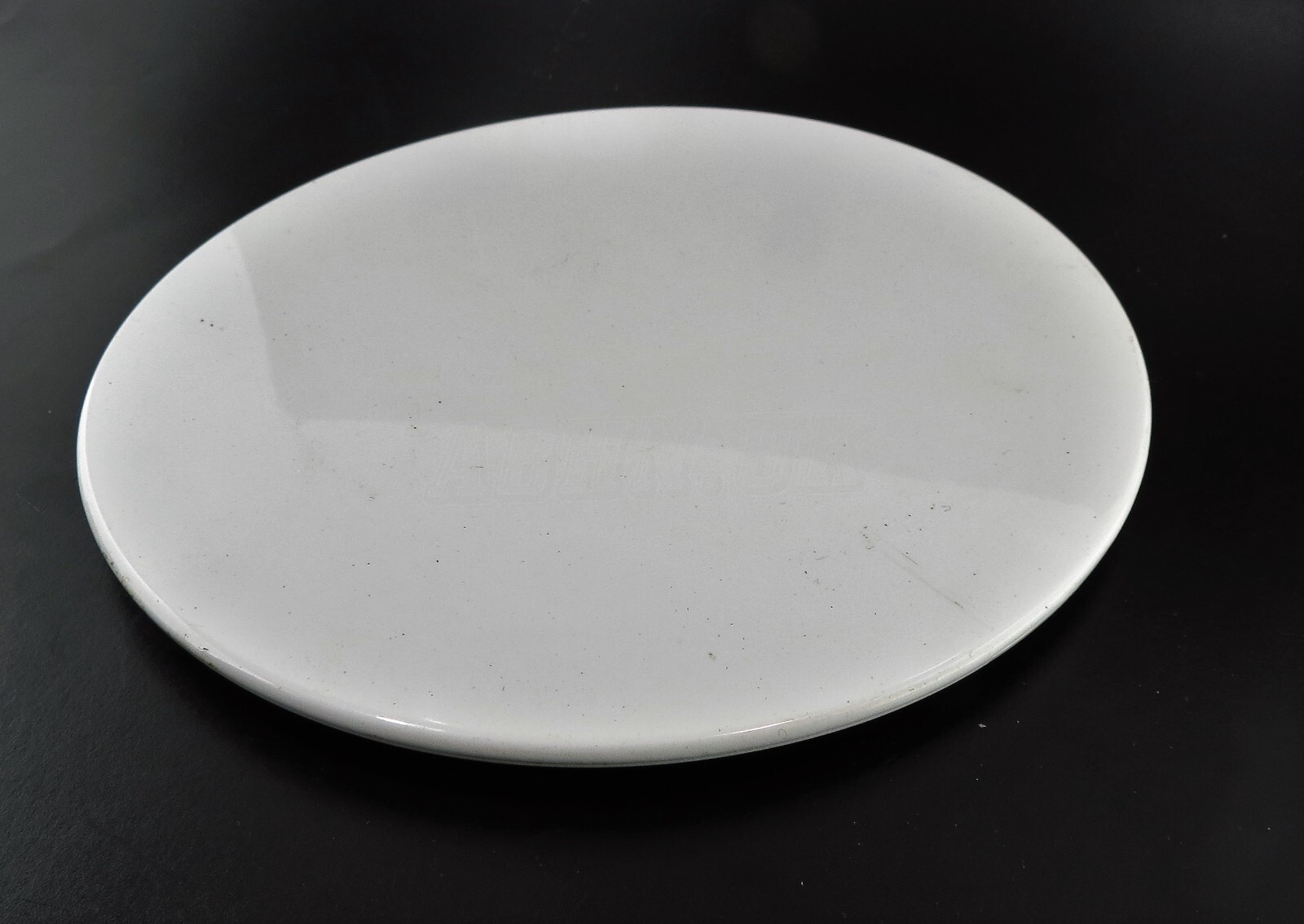 Vauxhall Opel Mokka X J13 Mk1 (2013- 2019) SUV Fuel Flap Cover in White 95292882 - Image 5