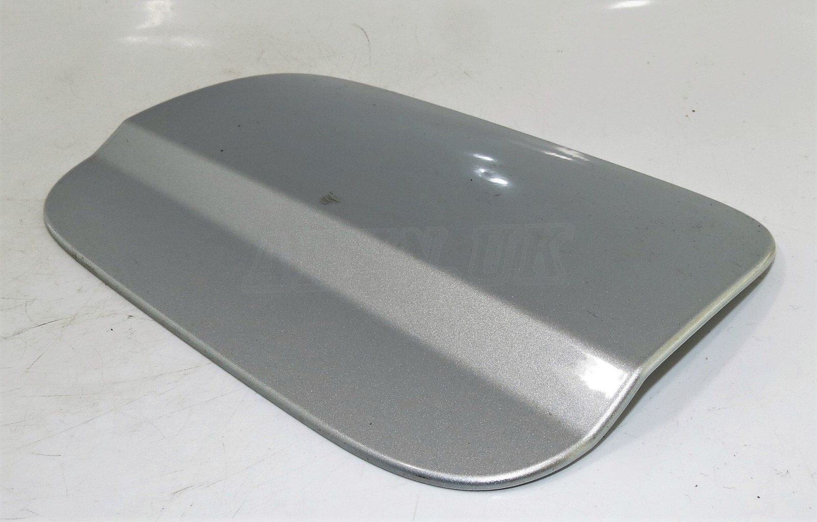 Mercedes-Benz C-Class S204 (07-14) Fuel Filler Flap Cover A2047570006 Met Silver - Image 5