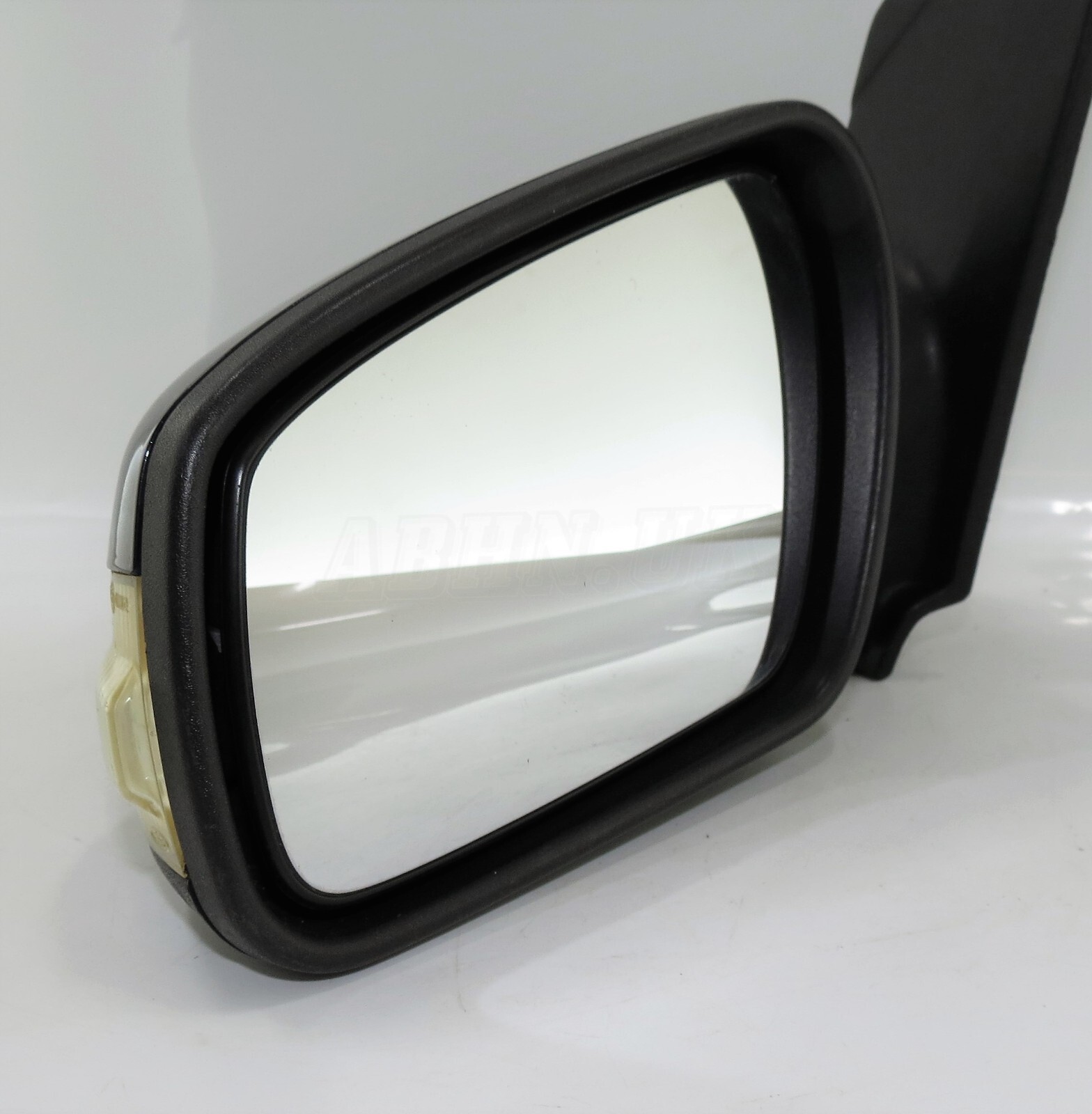 Ford Focus II MK2 (05 - 07) Left Side Electric Door Mirror/ Indicator Met Black - Image 2