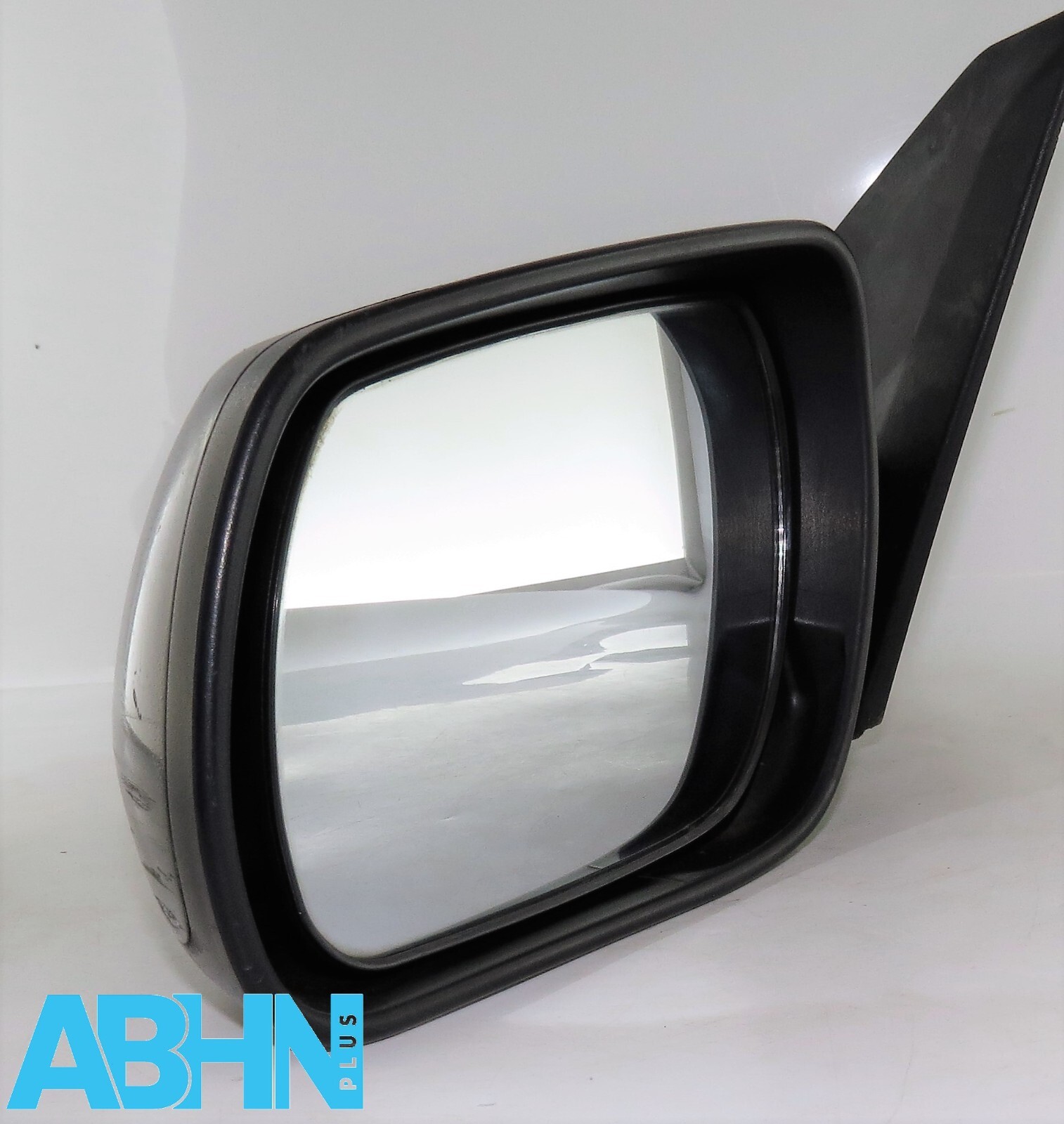 Mazda 3 Mk1 BK (2003-2009) Left Side Electric Heated Door Mirror Metallic Grey - Image 5