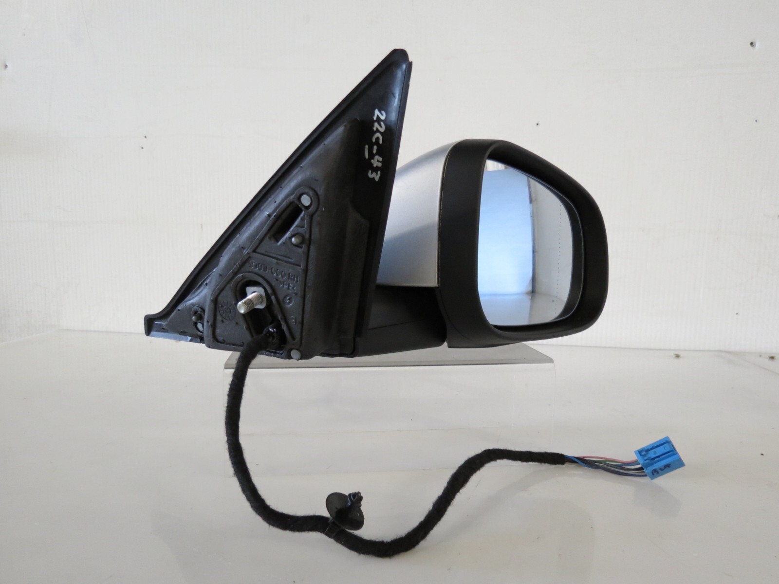 Volvo V50 MK2 (07- 12) Right Side Power Folding Wing Mirror Met Silver 8-Wires - Image 13