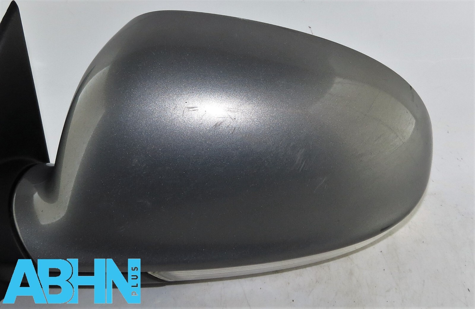 VW Passat B5.5 (2003-2005) Left Side Electric Heated Door Mirror Met United Grey - Image 4