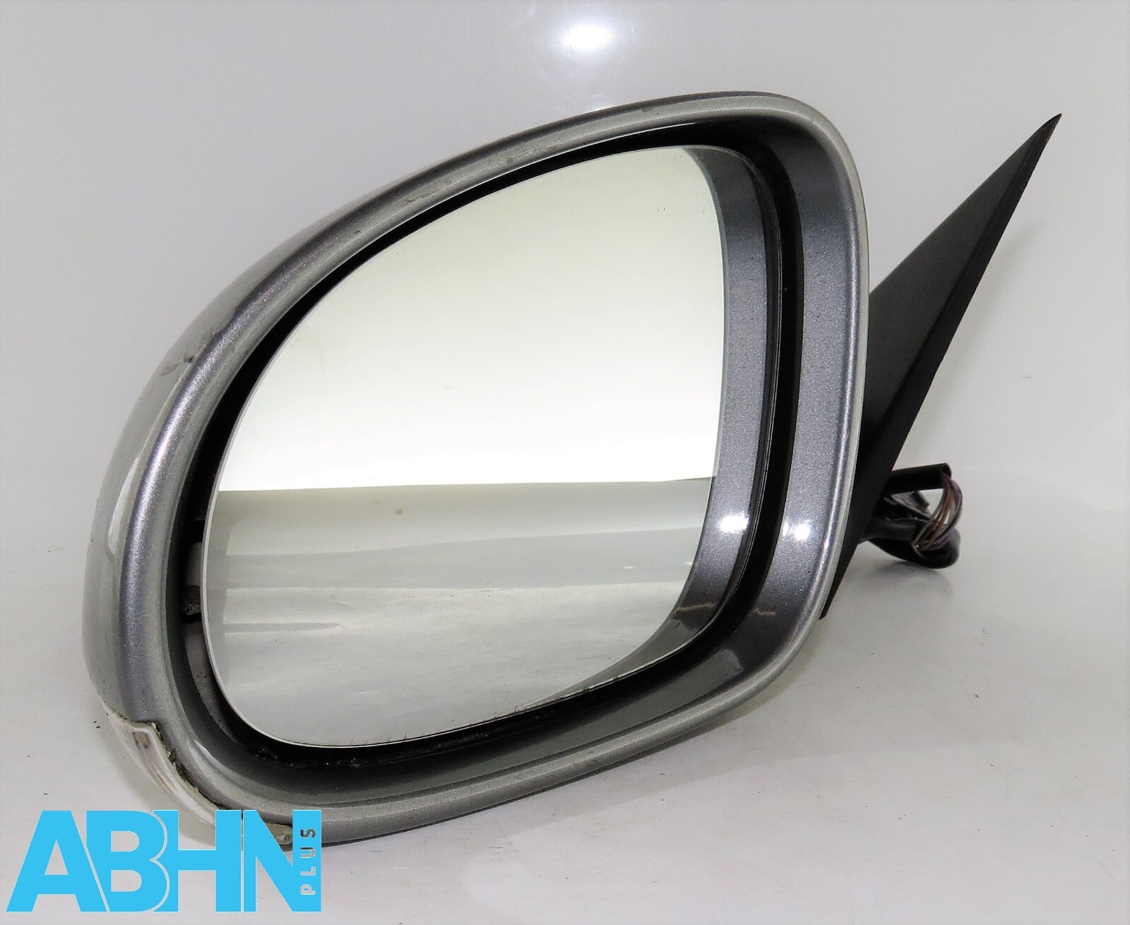 VW Passat B5.5 (2003-2005) Left Side Electric Heated Door Mirror Met United Grey - Image 5