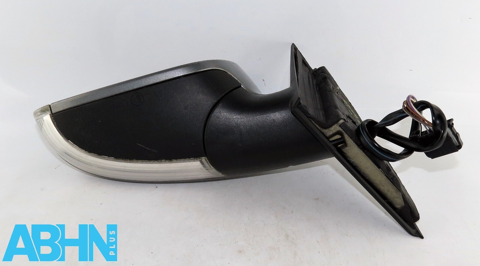 VW Passat B5.5 (2003-2005) Left Side Electric Heated Door Mirror Met United Grey - Image 9