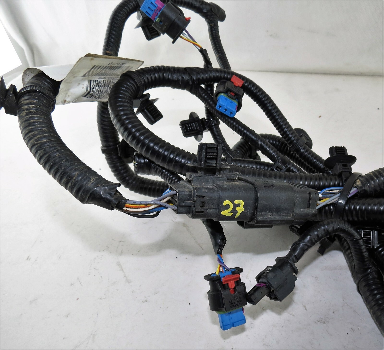 L8B214369EB Land Rover Defender L663 Genuine Rear 6x Parking Sensor Harness Cut - Image 2