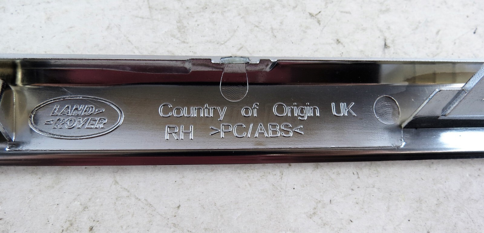 Range Rover Evoque L551 Right Door Interior Trim (Finisher) Chrome K8D2-23864-AA - Image 5