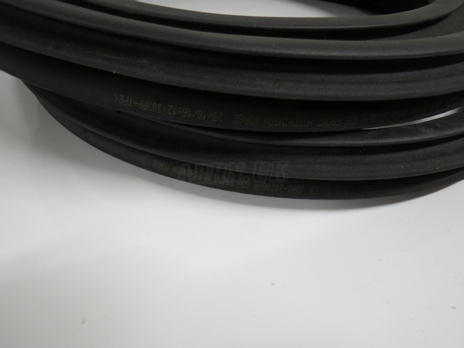 Range Rover Velar L560 (17-22) Front Door Rubber Seal On the Shell J8A2-20708-A - Image 2