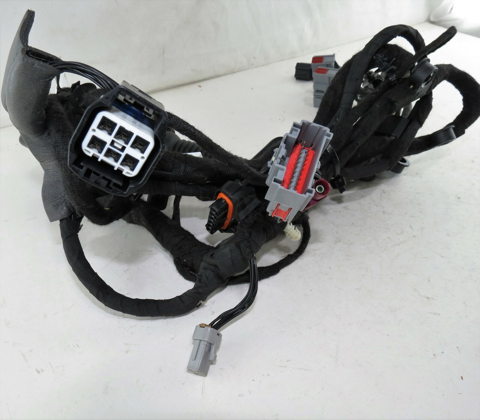 Discovery 5 MK5 L462 Front Passenger Door RHD Wiring Loom Harness MY32-14630-AKB - Image 2