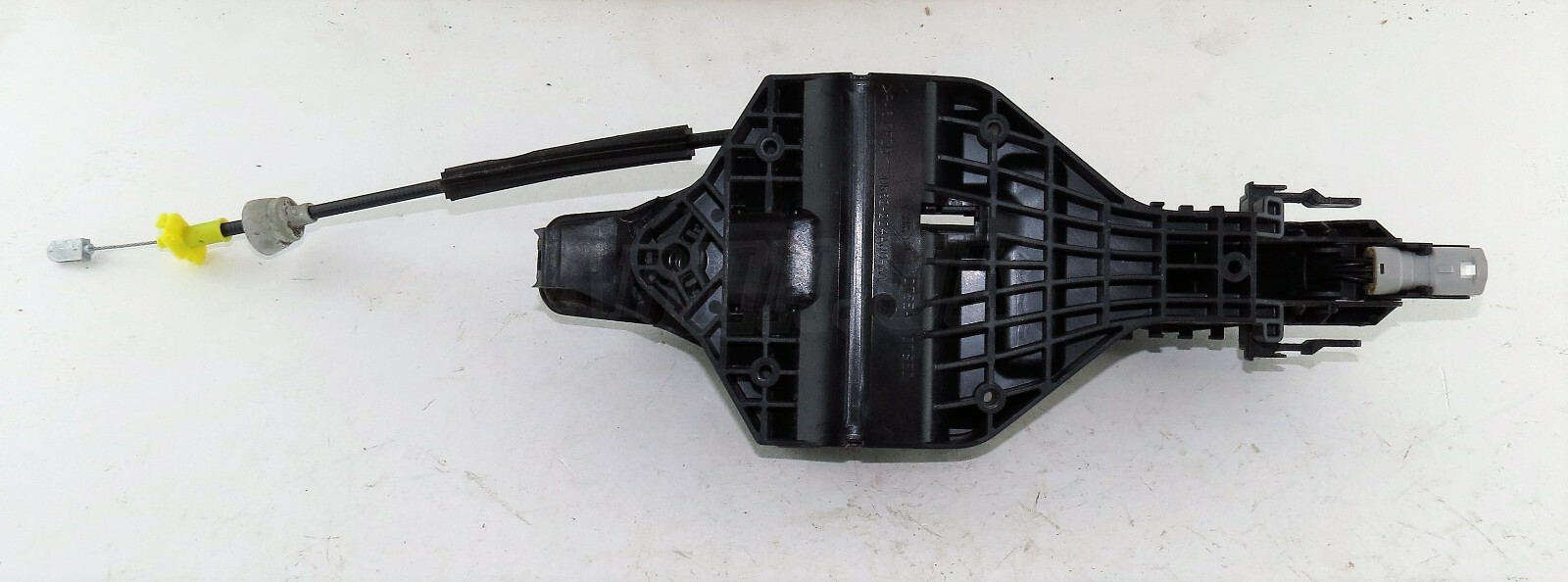 Discovery MK5 L462 RHD Exterior Front Right Keyless Entry Door Handle Met Black - Image 5