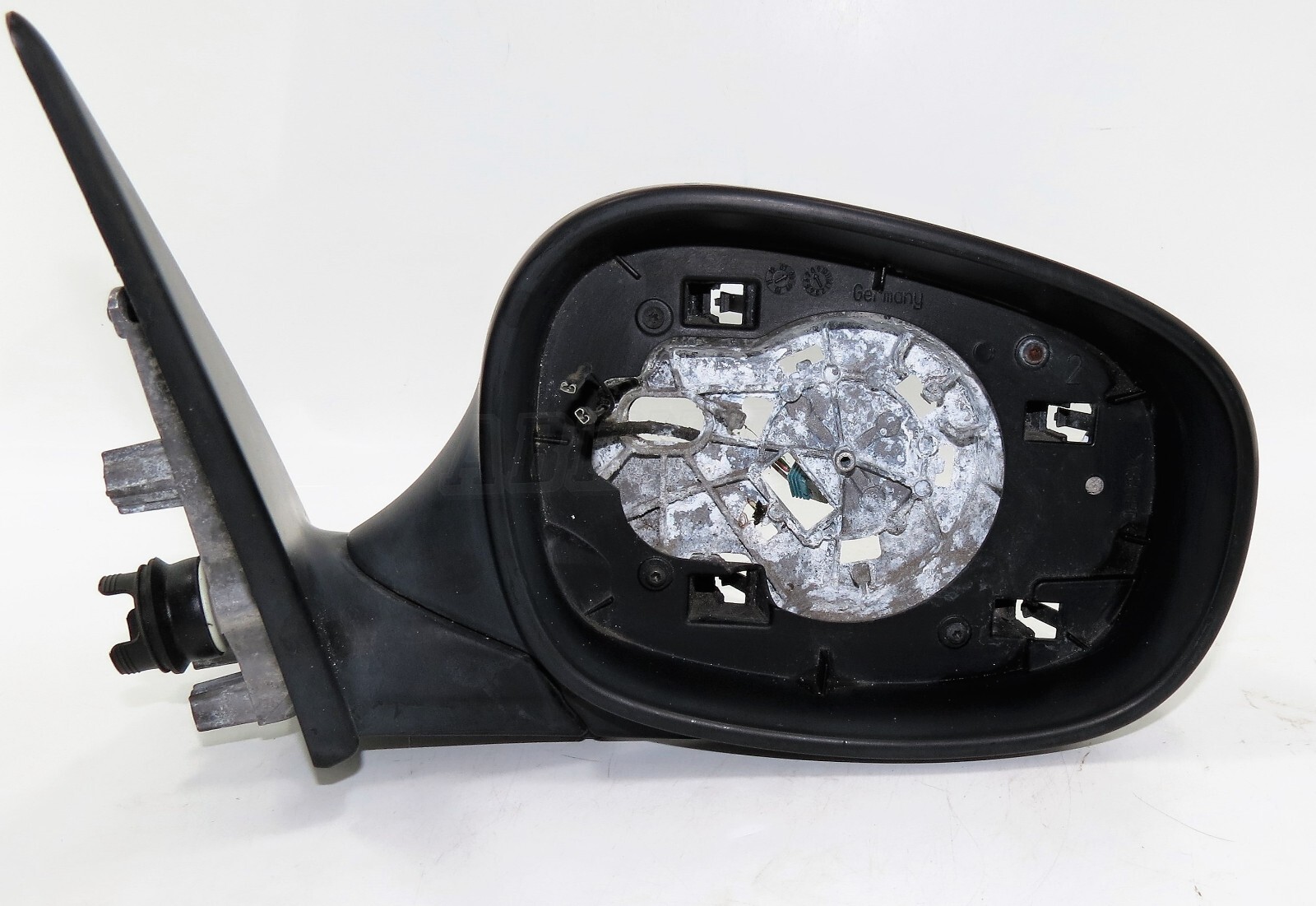 BMW 3 Series E90 E91 LCI 2009-2012 Right Side Heated Door Mirror Housing Only - Image 4