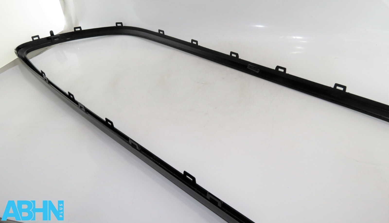 9450552 Mini Cooper Classic LCi Genuine Front Bumper Surround Trim Gloss Black 4 - Image 7